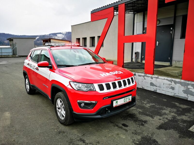 VEA-L1Z Jeep Compass JSDH Adamov