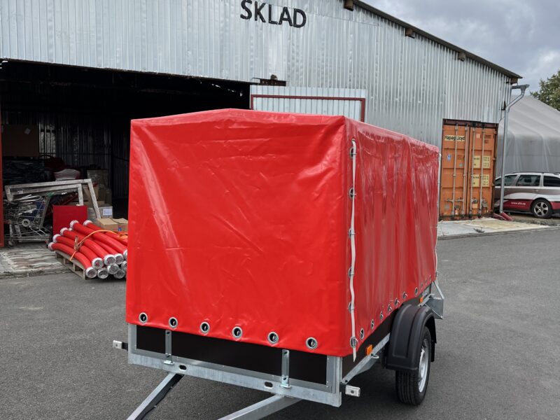 Vestavba do plachtového přívěsu pro JSDH Popůvky